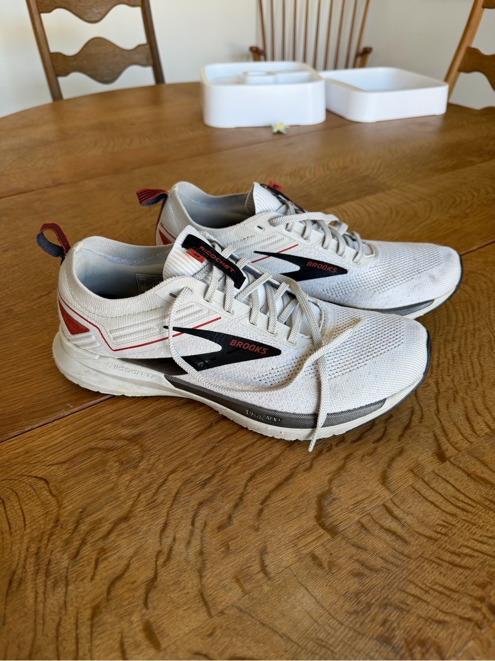 Brooks Ricochet 3 White Mesh Running Shoes with Black & Red Details
